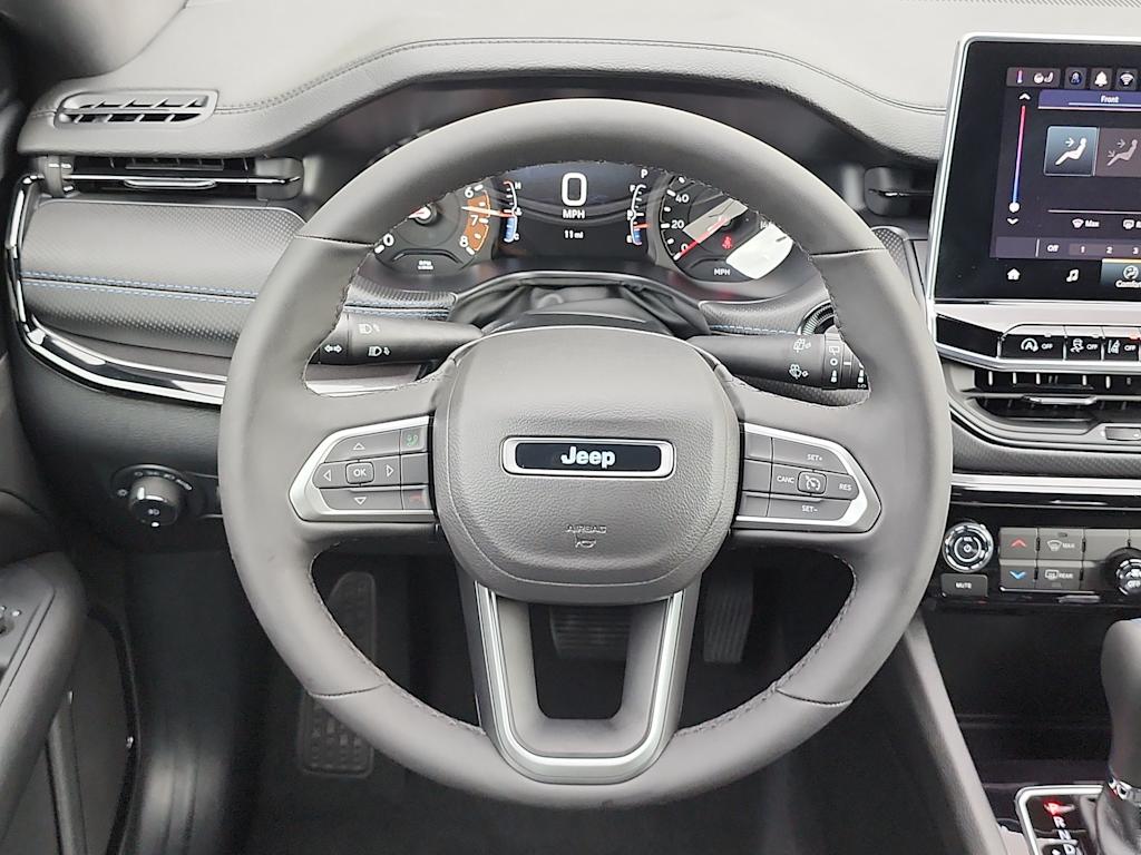 Thumbnail: 2026 Jeep Compass - 14