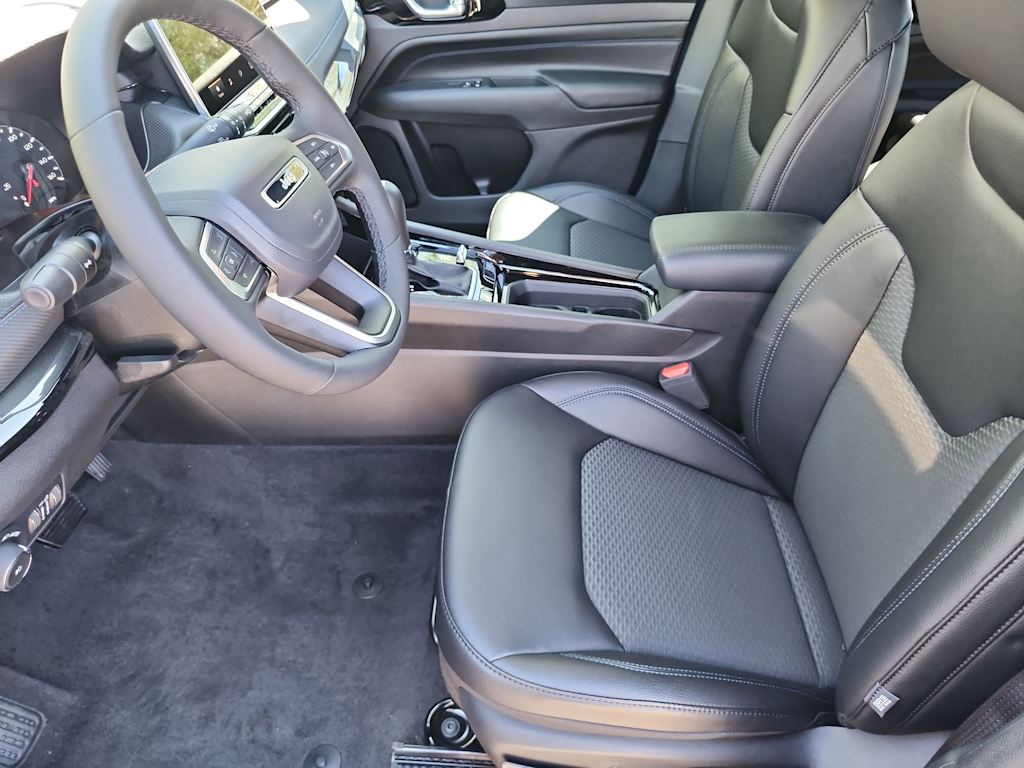 Thumbnail: 2026 Jeep Compass - 10