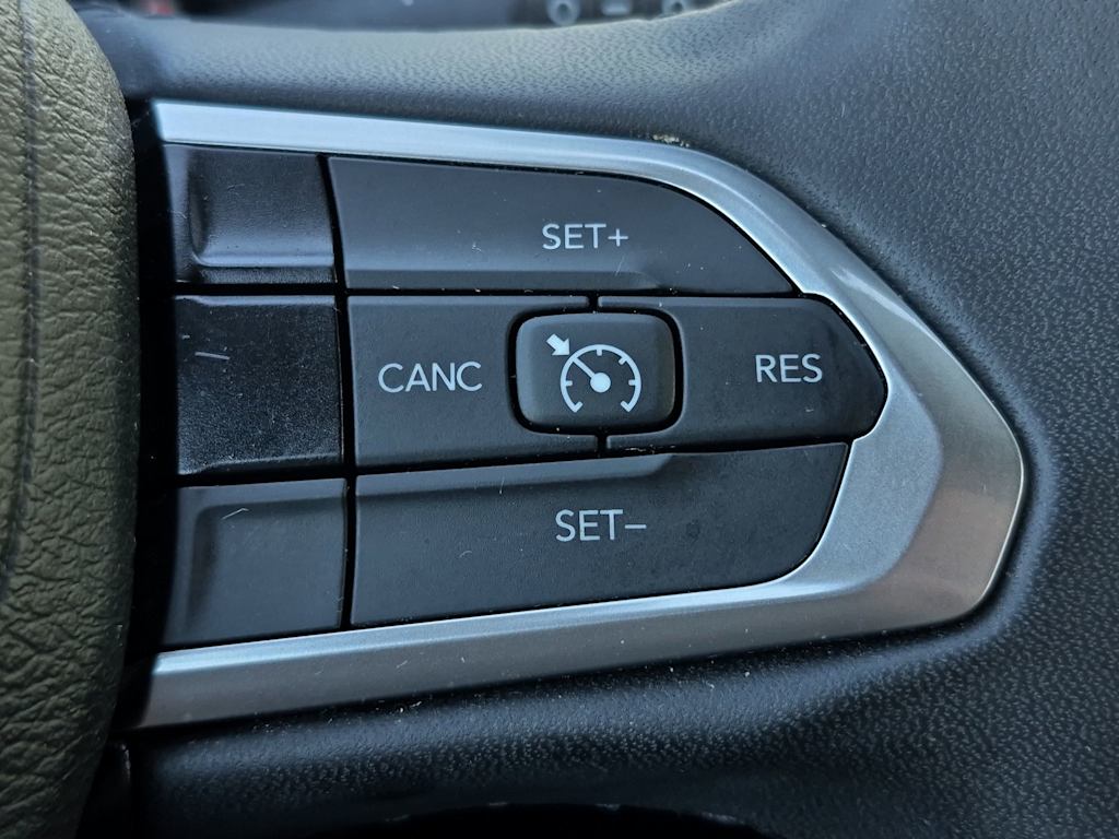Thumbnail: 2023 Jeep Compass - 28