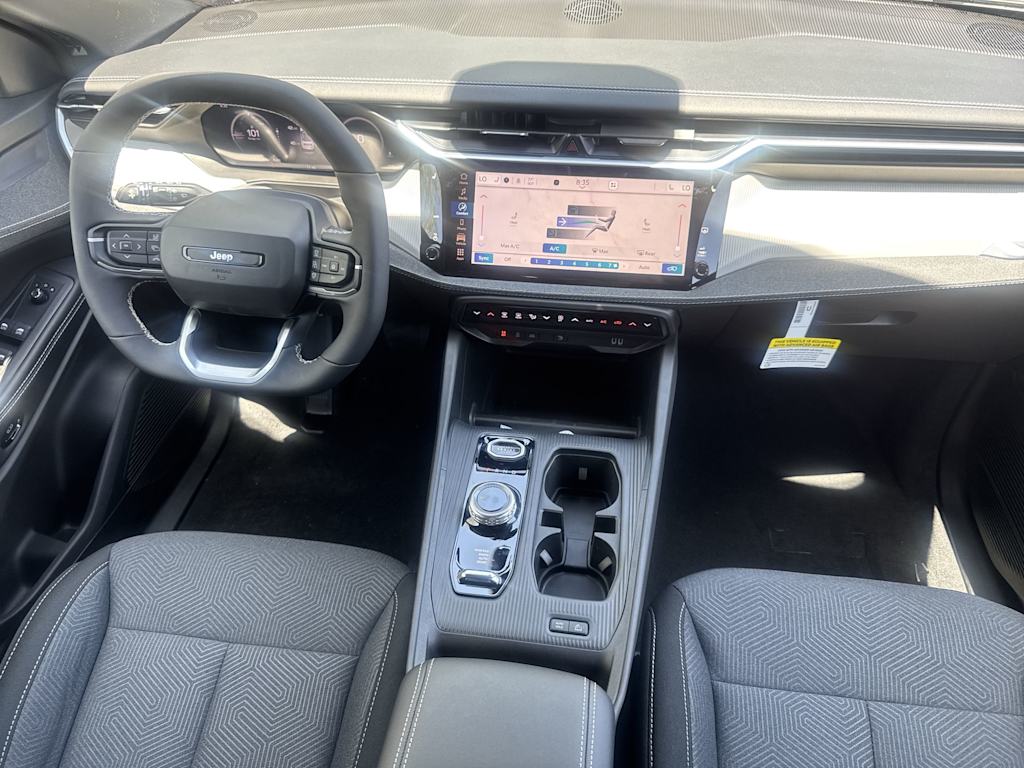 Thumbnail: 2026 Jeep Cherokee - 9