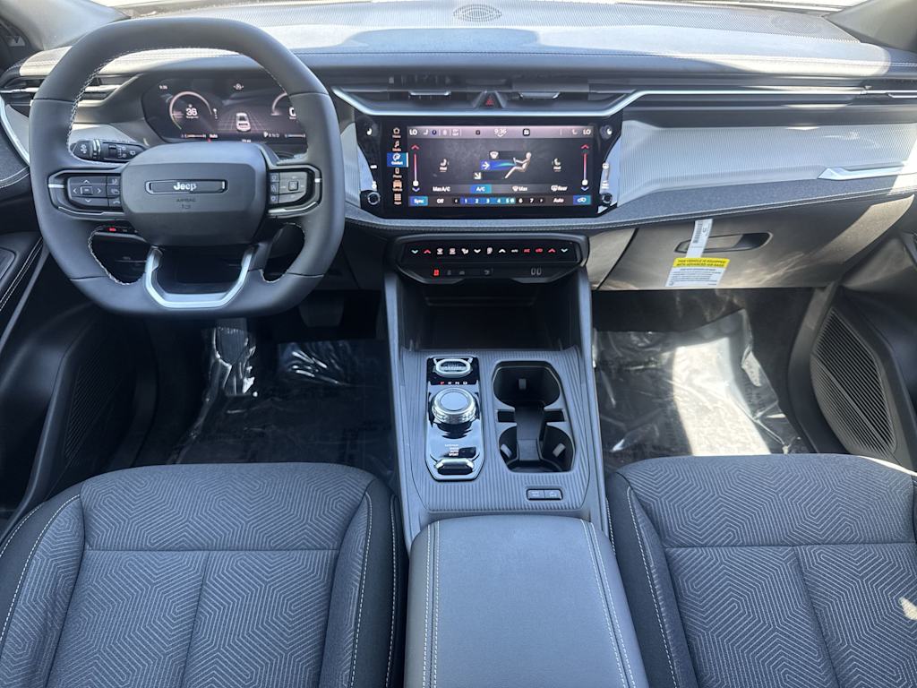 Thumbnail: 2026 Jeep Cherokee - 9