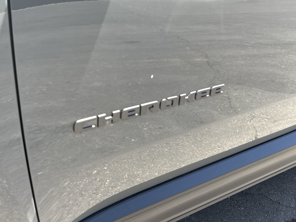 Thumbnail: 2026 Jeep Cherokee - 6