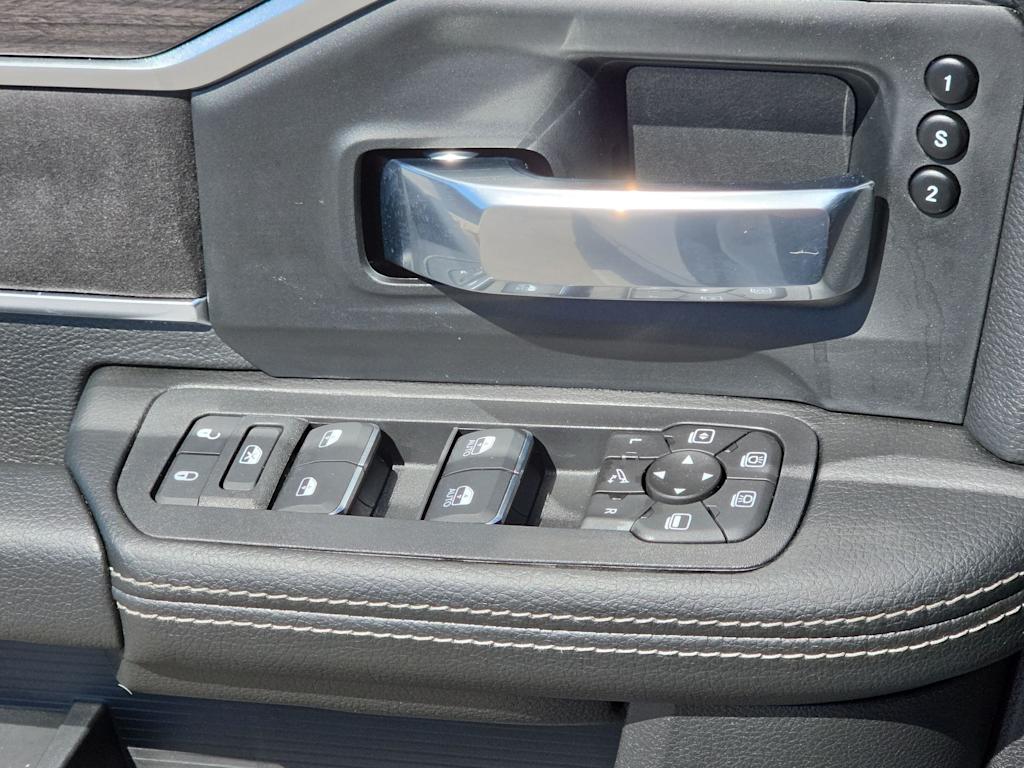 Thumbnail: 2026 RAM 3500 - 15