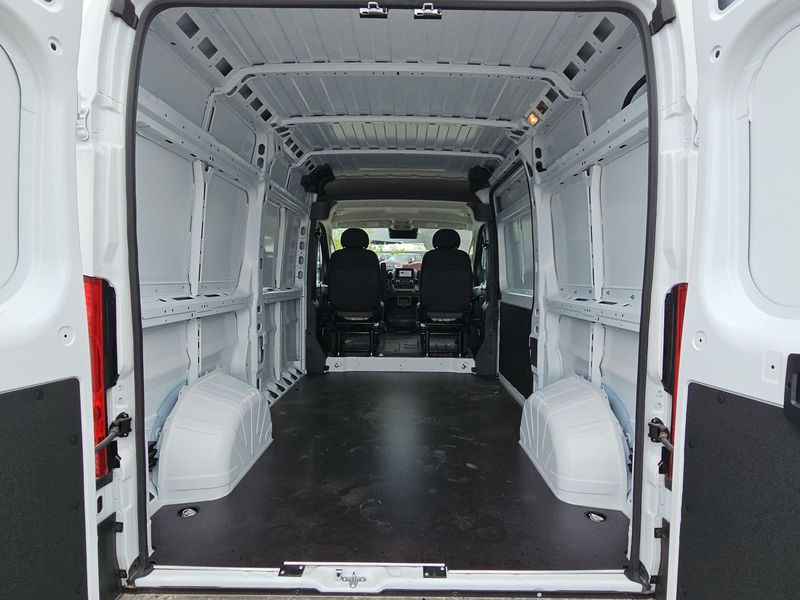 2024 RAM ProMaster 1500 25