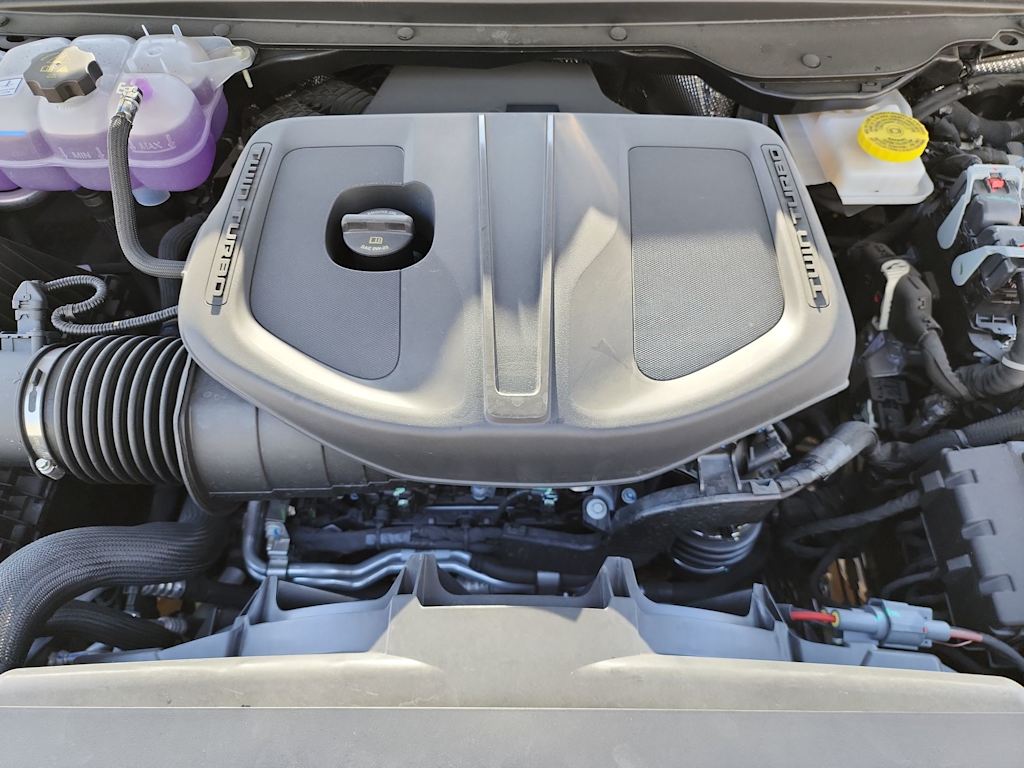 Thumbnail: 2026 RAM 1500 - 9