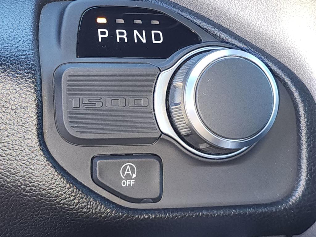 Thumbnail: 2026 RAM 1500 - 24