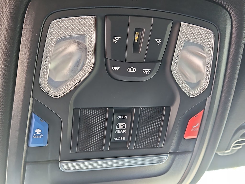 Thumbnail: 2026 RAM 1500 - 28