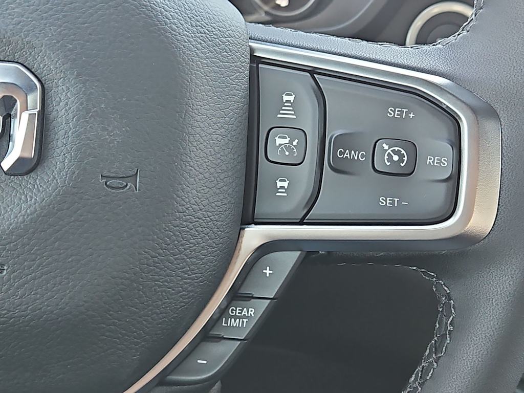 Thumbnail: 2026 RAM 1500 - 27