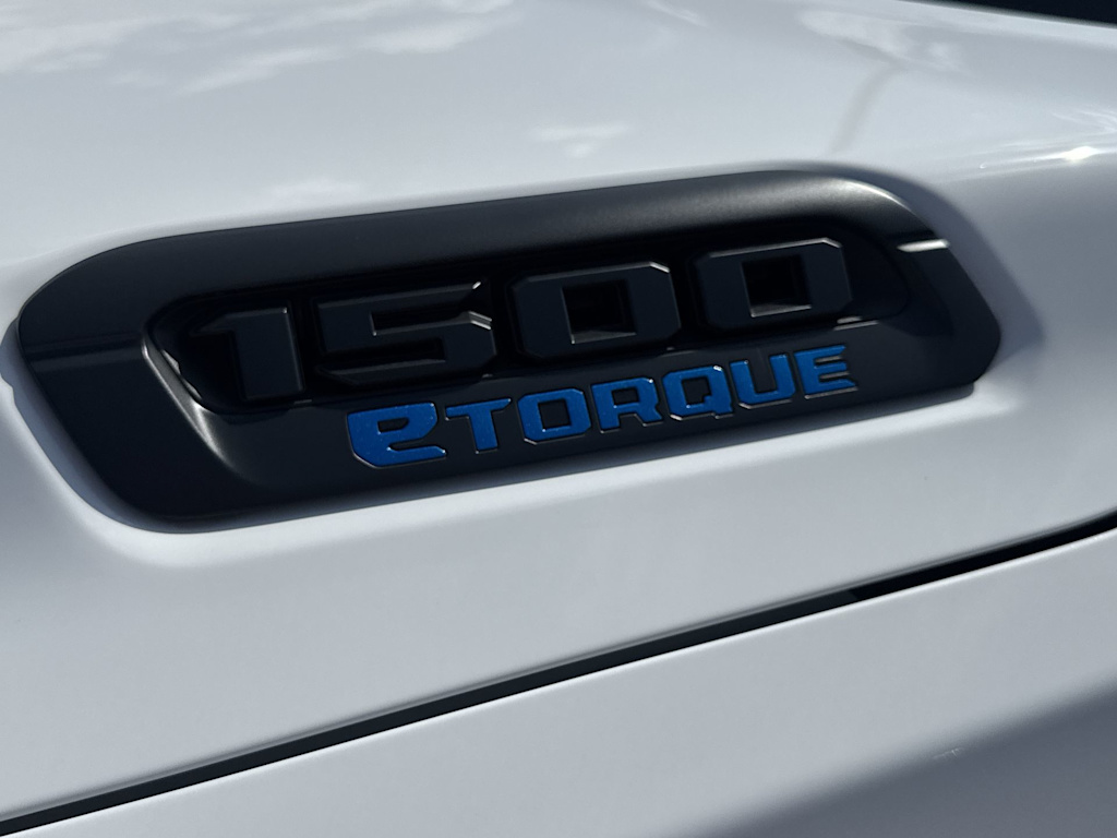 Thumbnail: 2026 RAM 1500 - 7