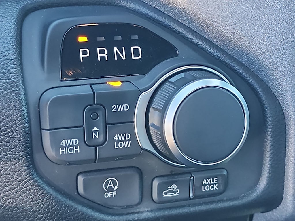 Thumbnail: 2026 RAM 1500 - 15