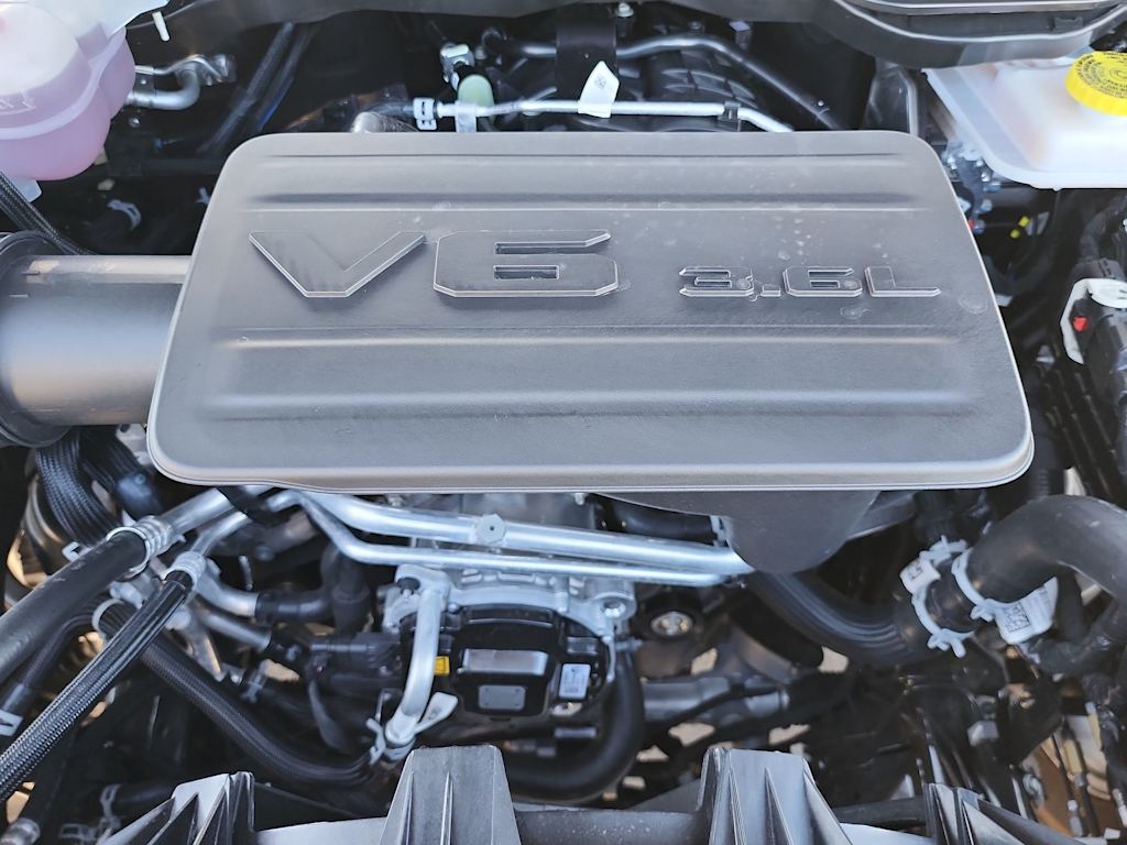 Thumbnail: 2026 RAM 1500 - 8