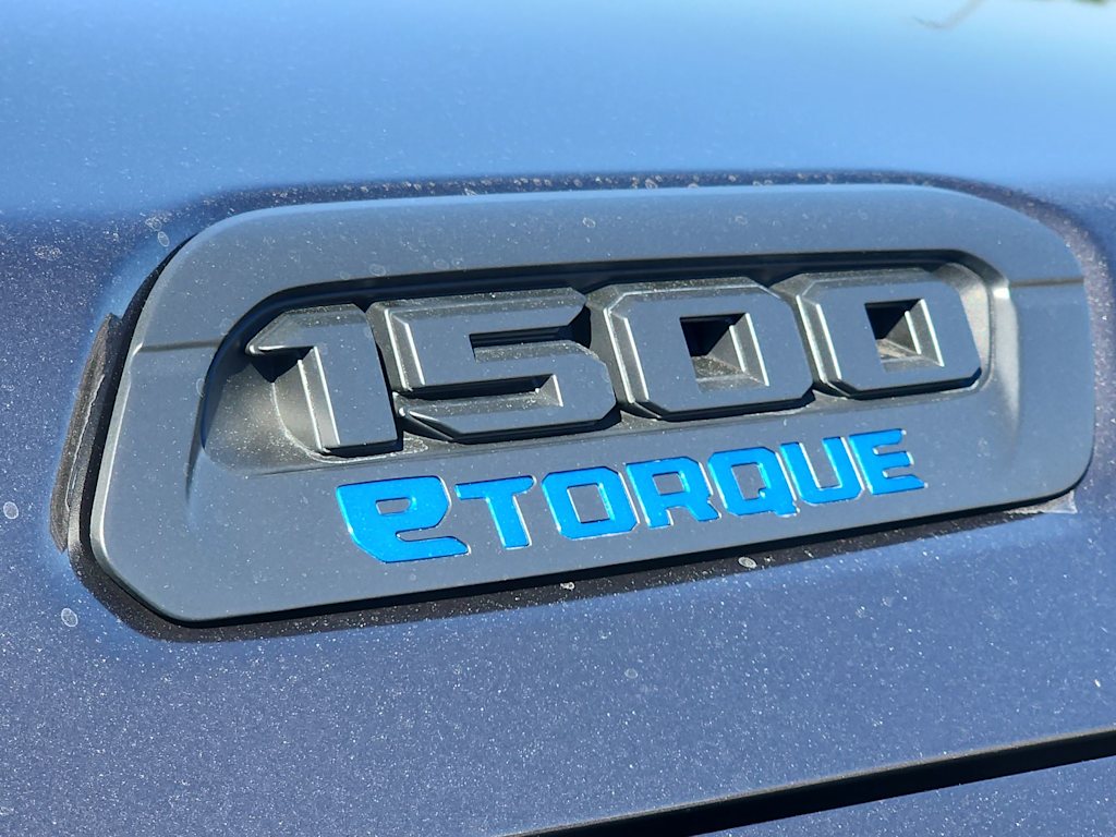 Thumbnail: 2026 RAM 1500 - 7