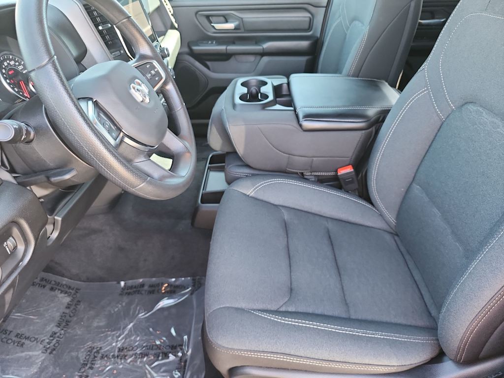 Thumbnail: 2026 RAM 1500 - 10