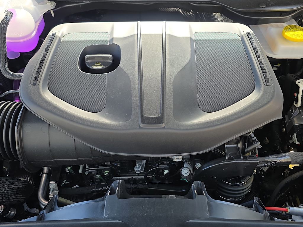 Thumbnail: 2026 RAM 1500 - 9