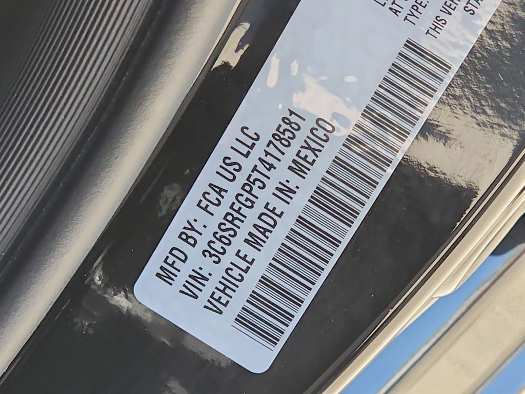 Thumbnail: 2026 RAM 1500 - 17