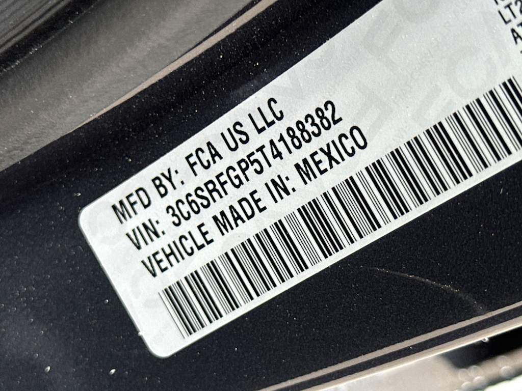 Thumbnail: 2026 RAM 1500 - 18