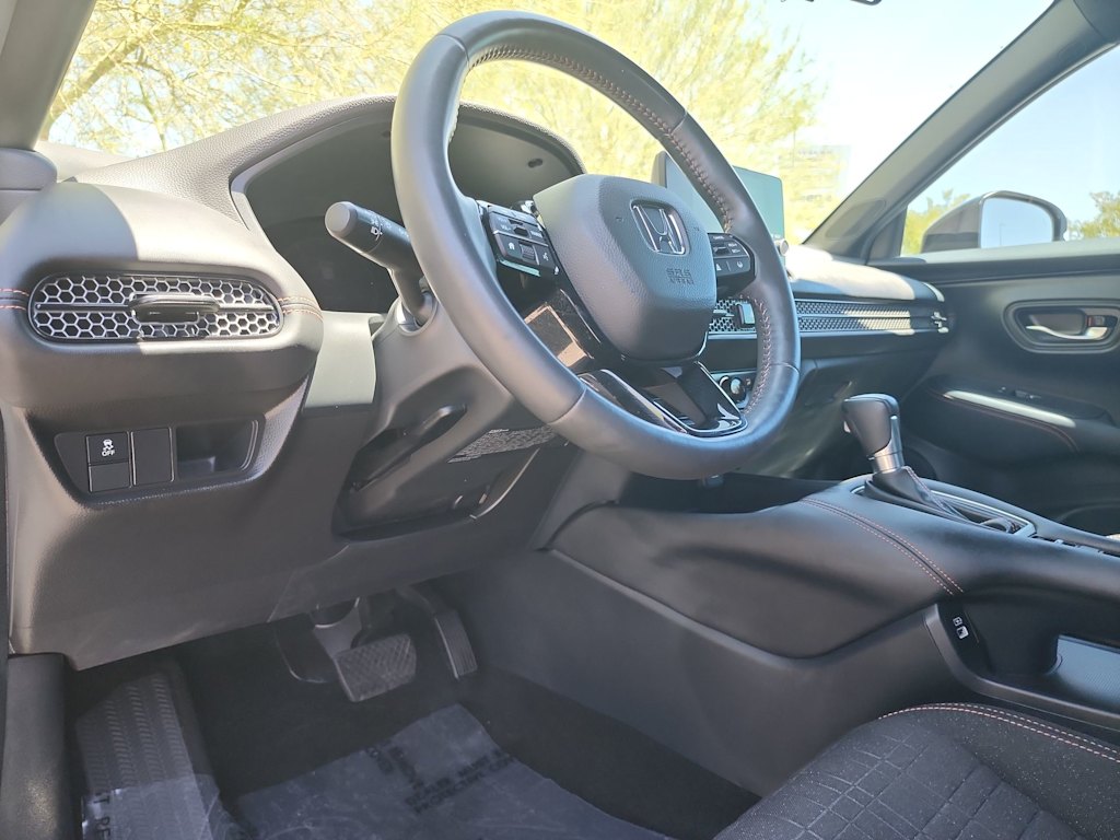 Thumbnail: 2023 Honda HR-V - 2