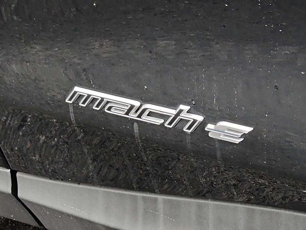 Thumbnail: 2022 Ford Mustang Mach-E - 7