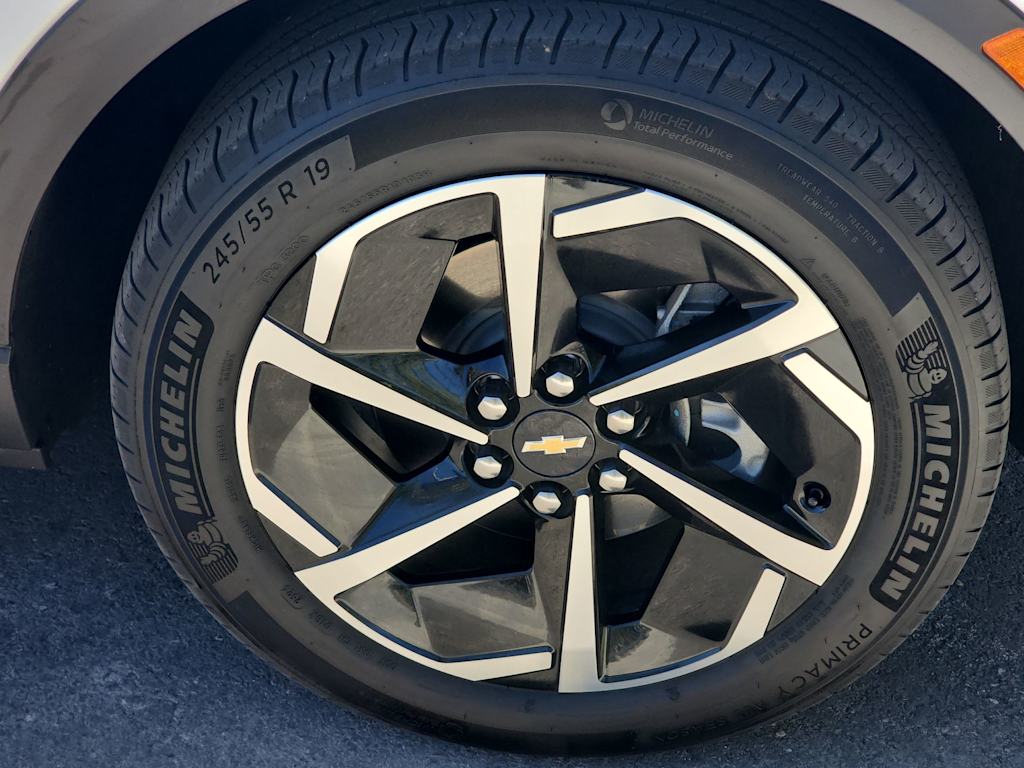 Thumbnail: 2025 Chevrolet Equinox - 8
