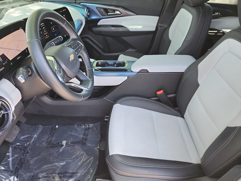 Thumbnail: 2024 Chevrolet Equinox - 11