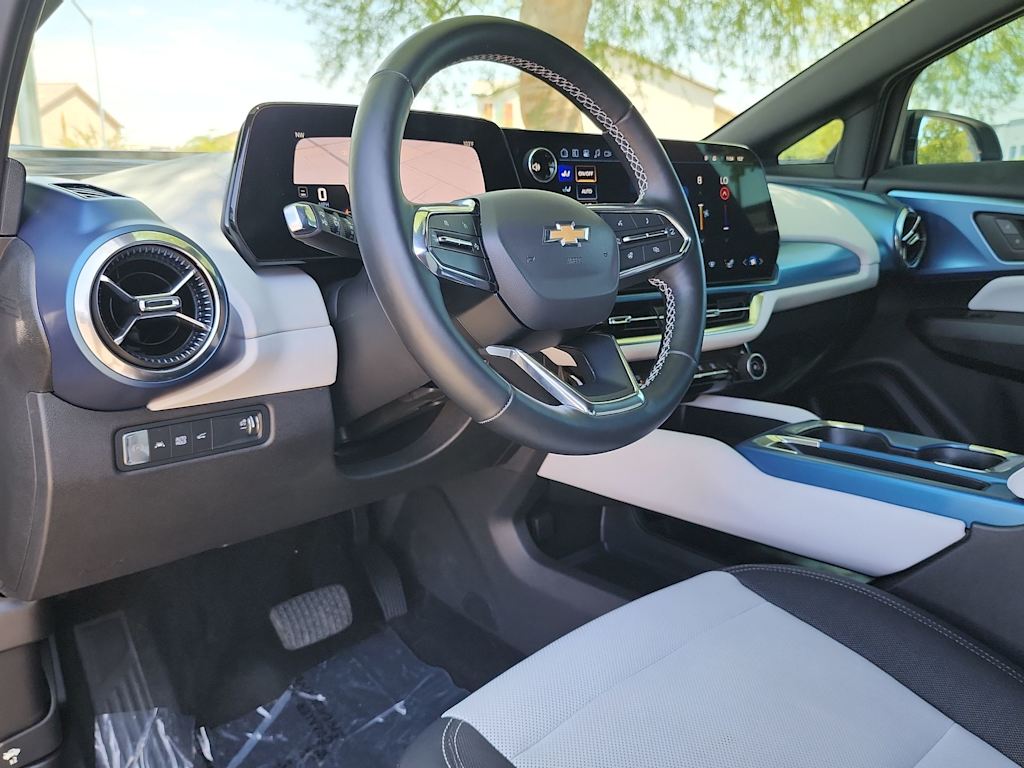 Thumbnail: 2024 Chevrolet Equinox - 2