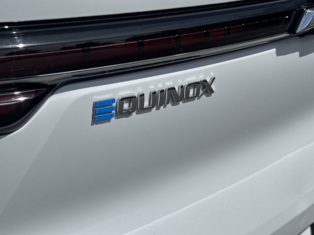 Thumbnail: 2024 Chevrolet Equinox - 6