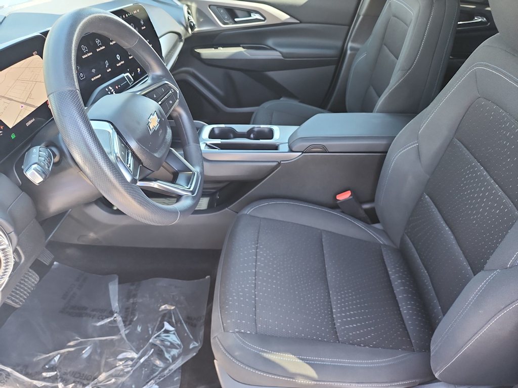 Thumbnail: 2025 Chevrolet Equinox - 11