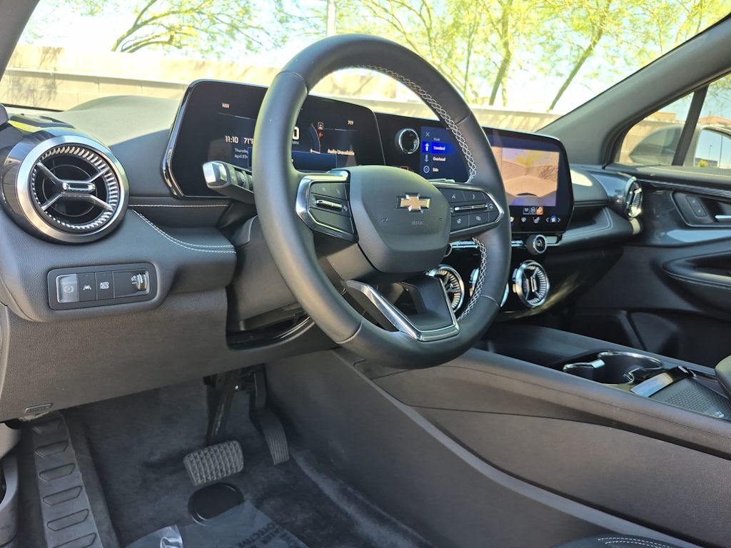 Thumbnail: 2024 Chevrolet Blazer EV - 2