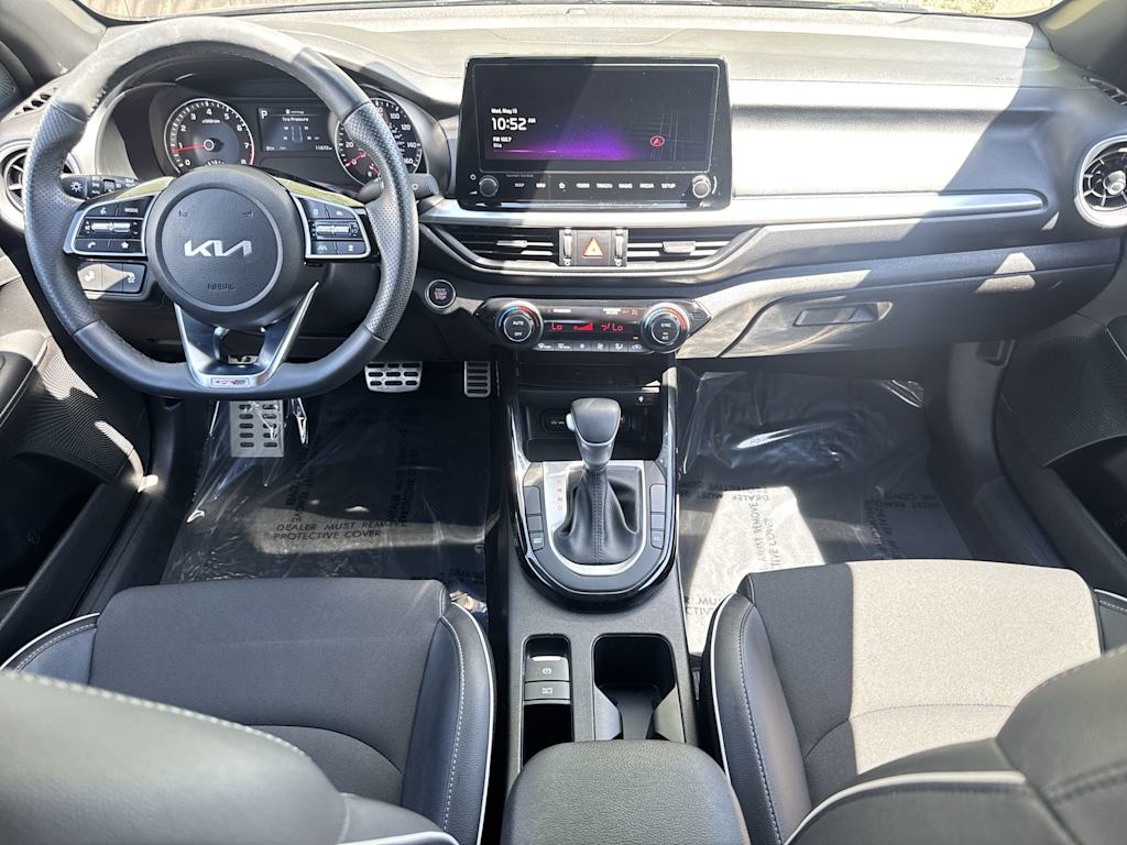 Thumbnail: 2023 Kia Forte - 10