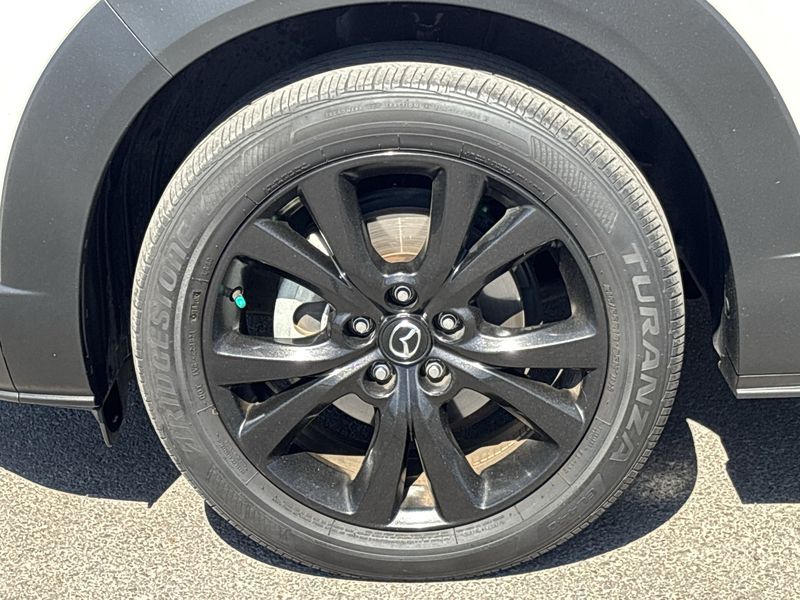 Thumbnail: 2021 Mazda CX-30 - 8