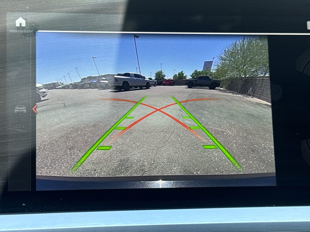 Thumbnail: 2021 BMW 3 Series - 25