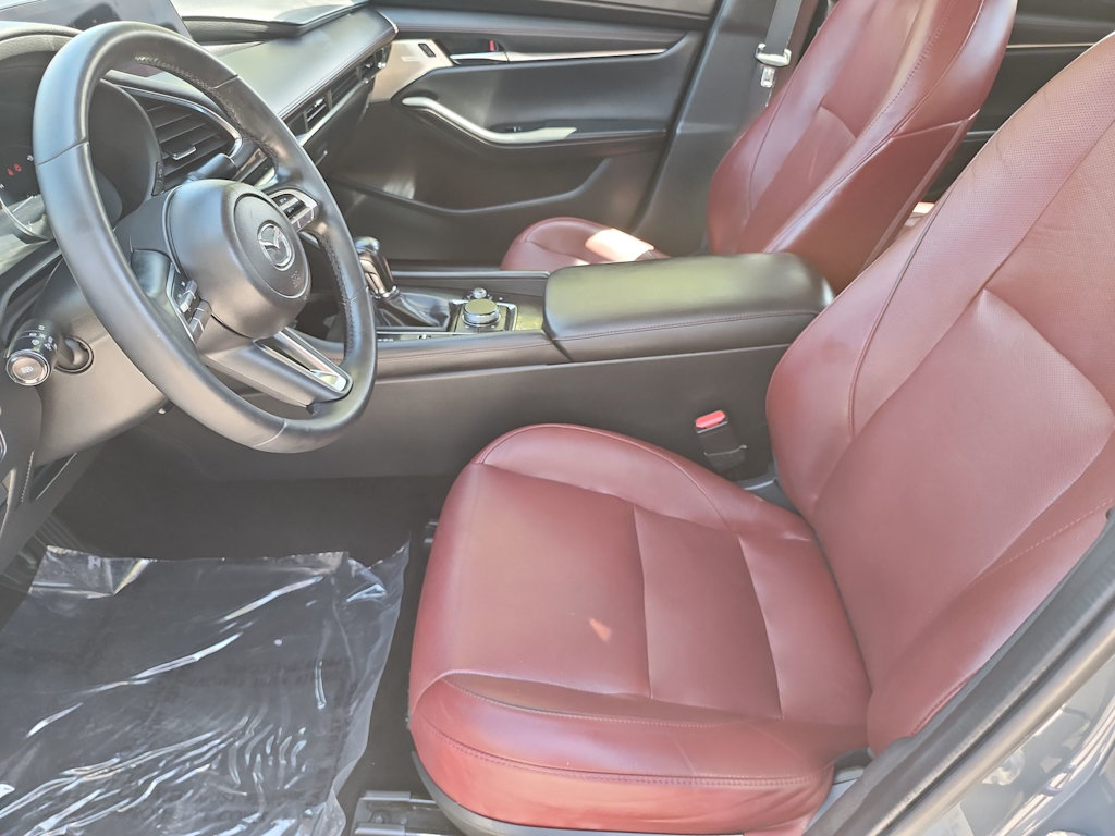 Thumbnail: 2023 Mazda Mazda3 - 10
