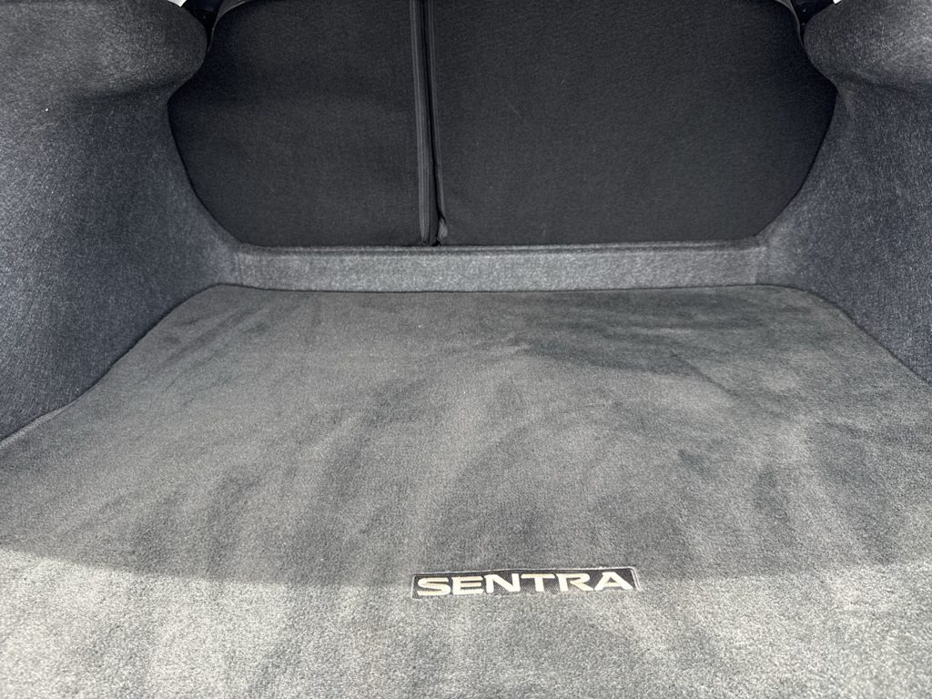 Thumbnail: 2024 Nissan Sentra - 18