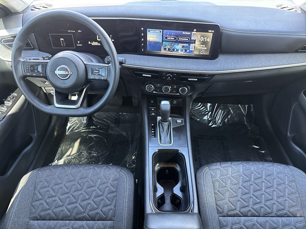Thumbnail: 2025 Nissan Kicks - 13