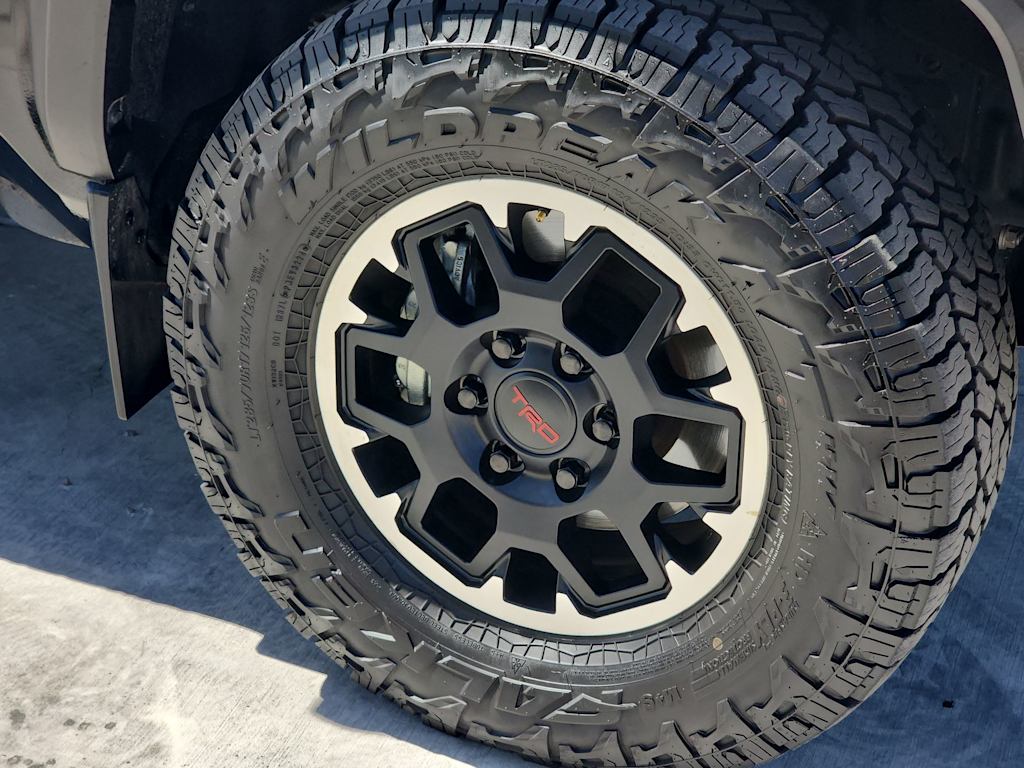 Thumbnail: 2024 Toyota Tacoma - 8