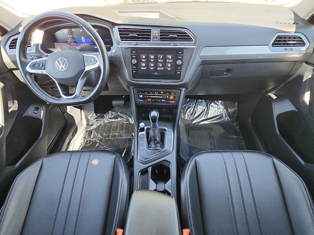 Thumbnail: 2024 Volkswagen Tiguan - 14