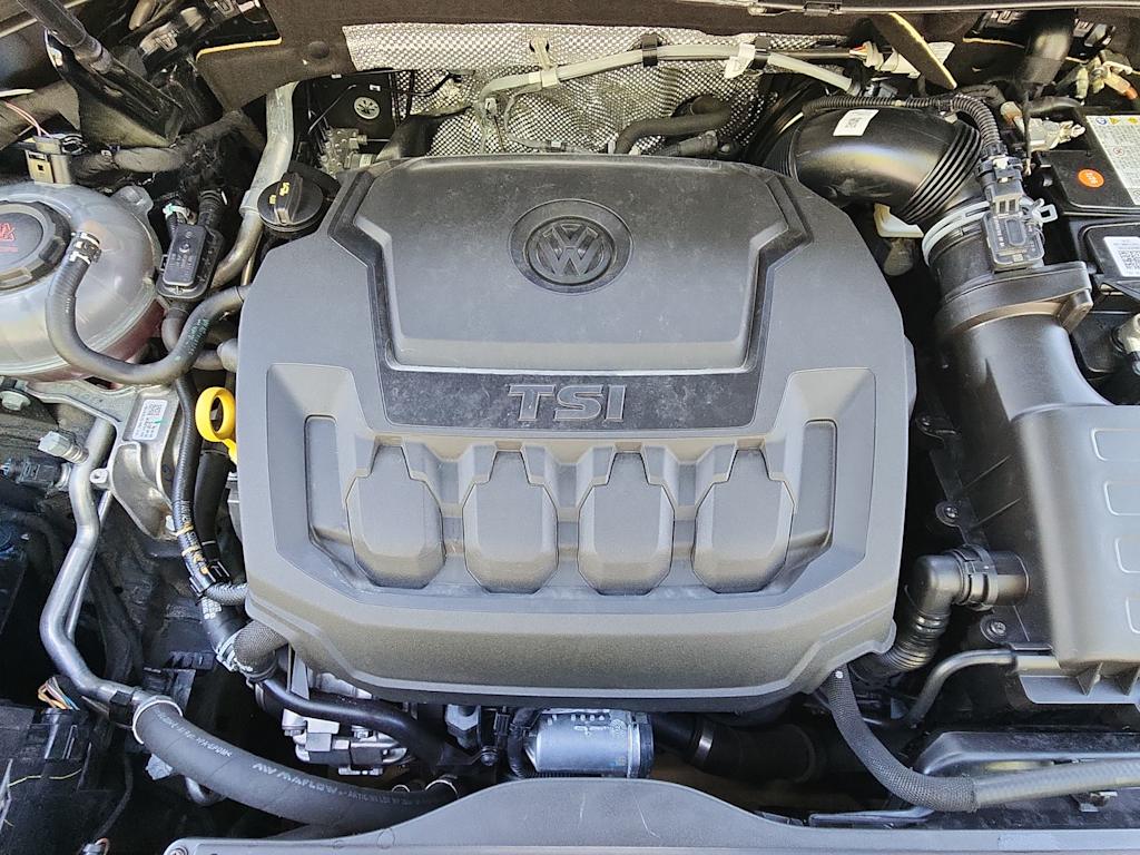 Thumbnail: 2024 Volkswagen Tiguan - 9