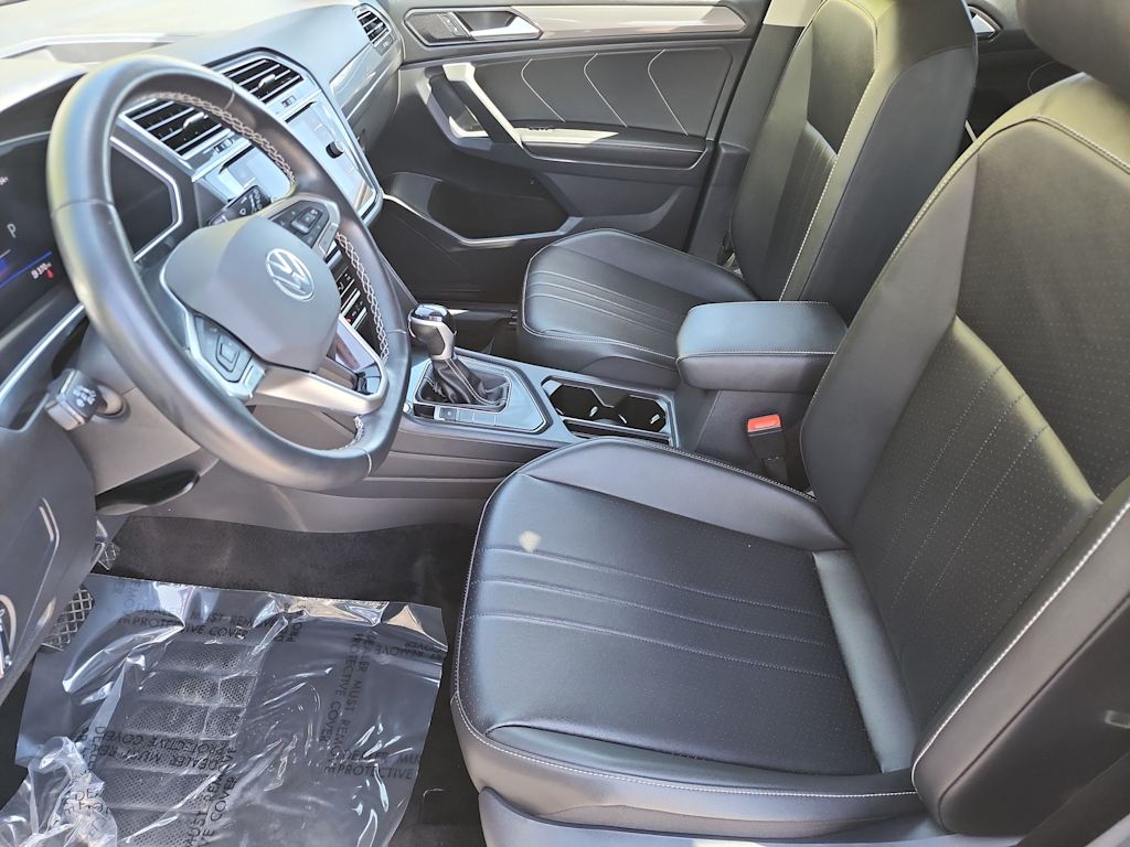Thumbnail: 2024 Volkswagen Tiguan - 11