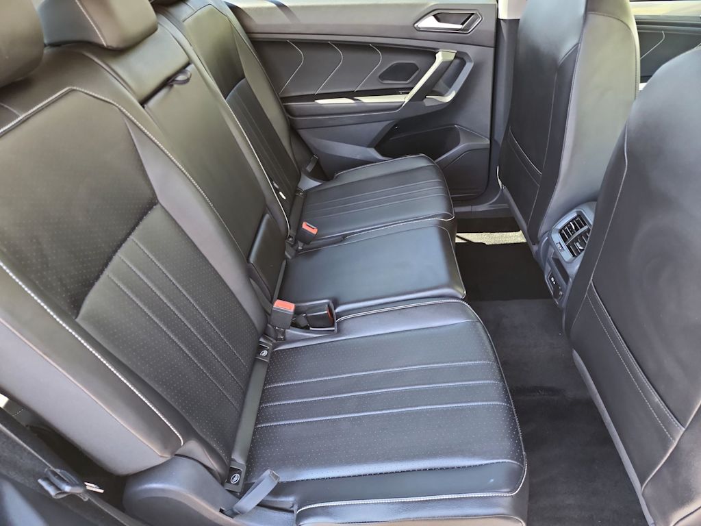 Thumbnail: 2024 Volkswagen Tiguan - 13