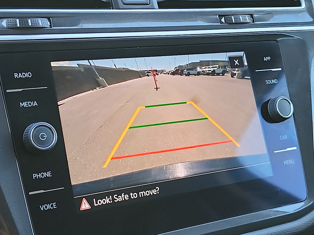 Thumbnail: 2024 Volkswagen Tiguan - 15