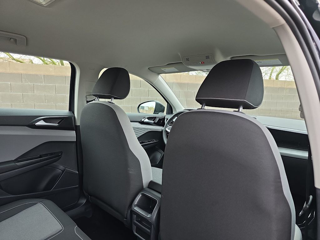 Thumbnail: 2023 Volkswagen Taos - 12