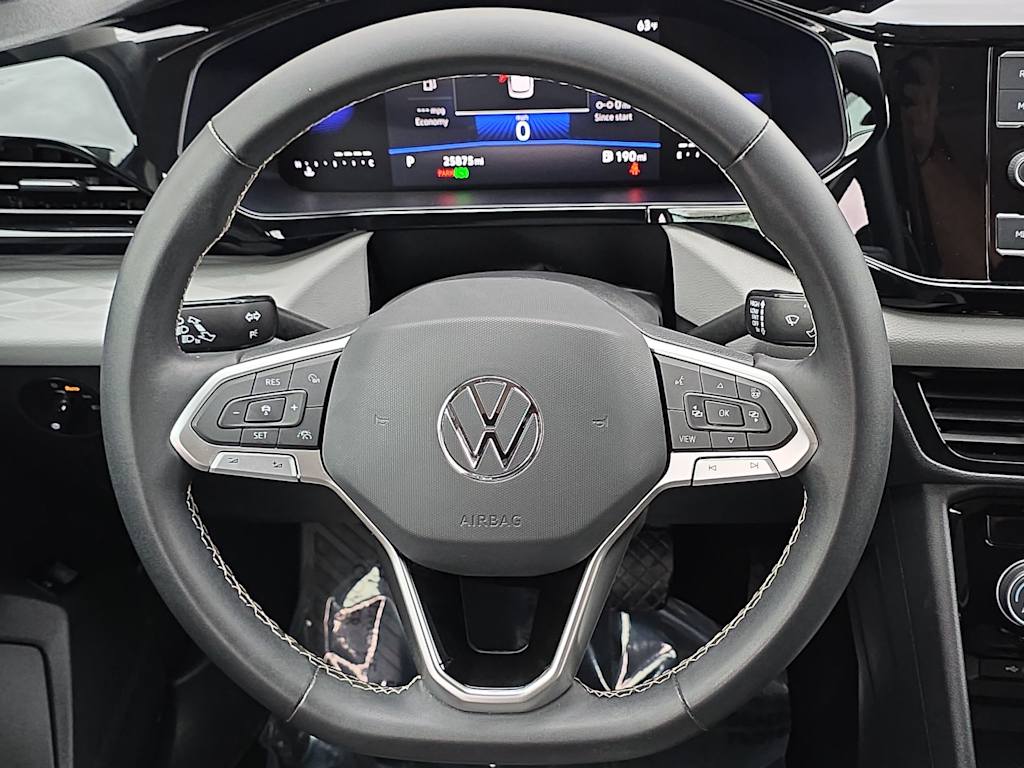 Thumbnail: 2023 Volkswagen Taos - 13