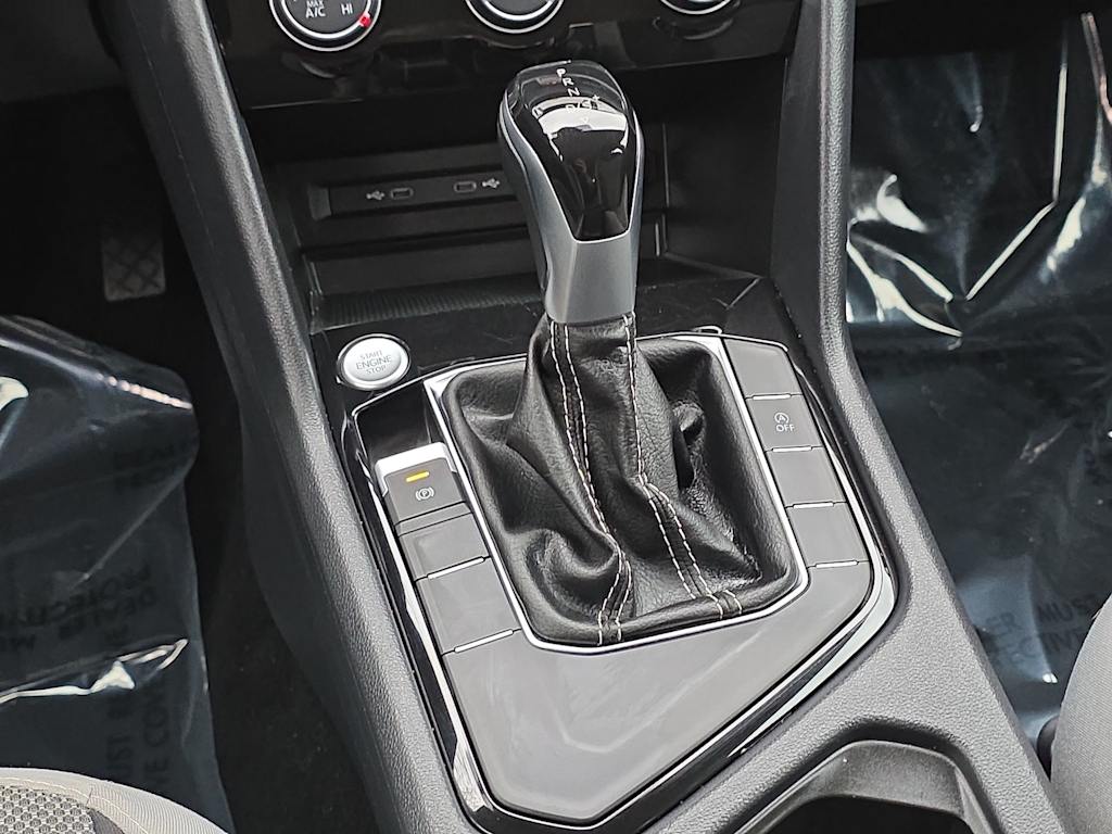 Thumbnail: 2023 Volkswagen Taos - 15