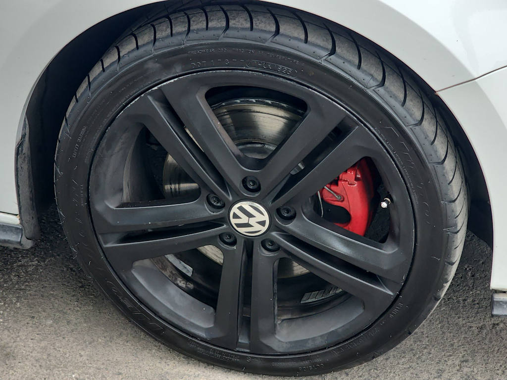 Thumbnail: 2017 Volkswagen Jetta - 8