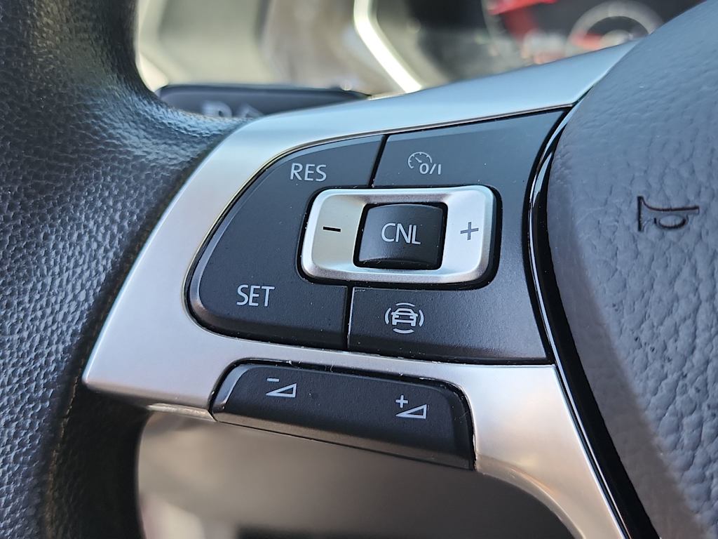 Thumbnail: 2021 Volkswagen Jetta - 27
