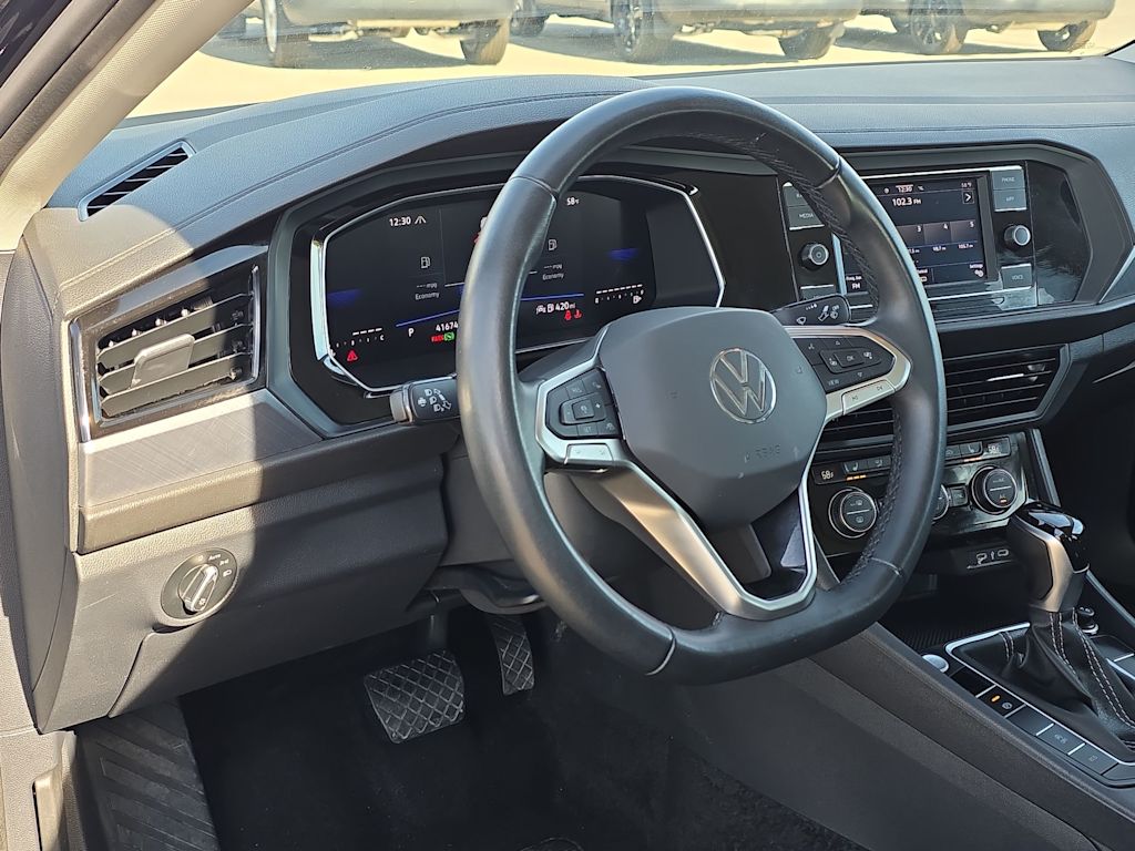 Thumbnail: 2024 Volkswagen Jetta - 2