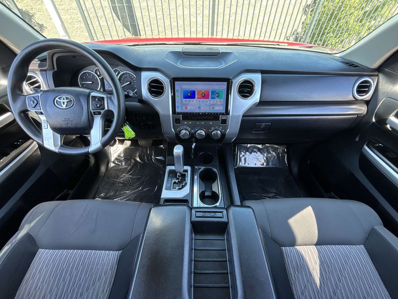 Thumbnail: 2017 Toyota Tundra - 10