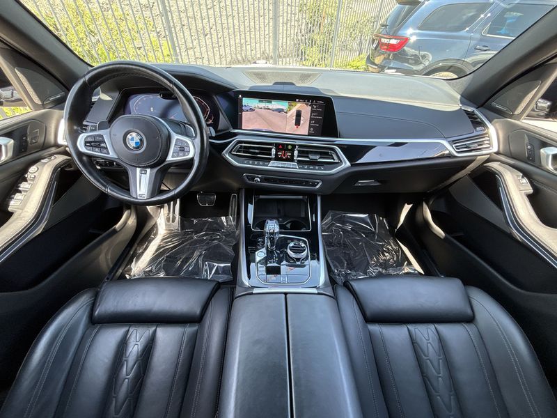 Thumbnail: 2019 BMW X5 - 9