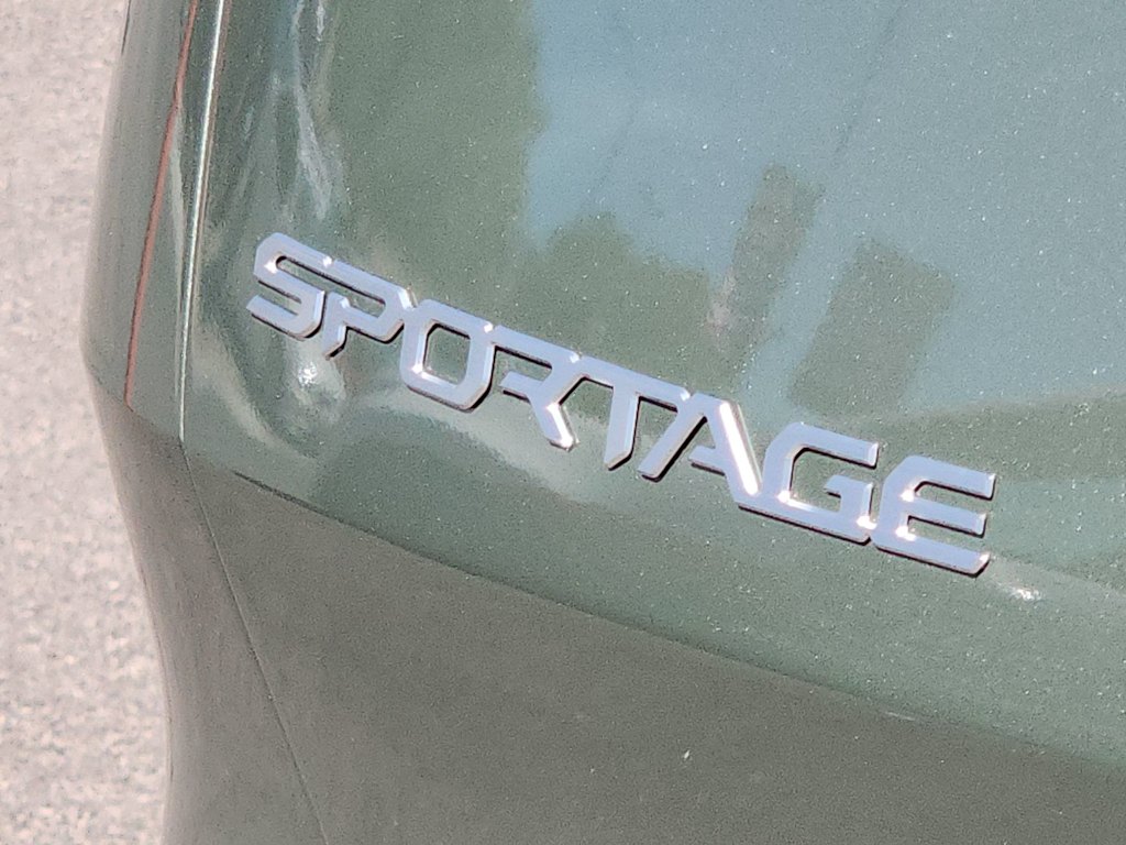 Thumbnail: 2023 Kia Sportage - 7