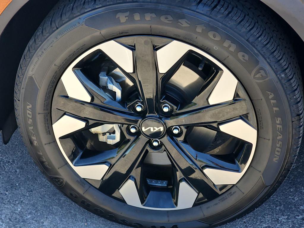 Thumbnail: 2023 Kia Sportage - 8